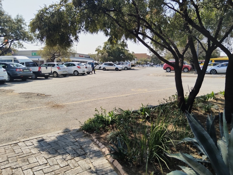 Commercial Property for Sale in Sasolburg Ext 5 Free State